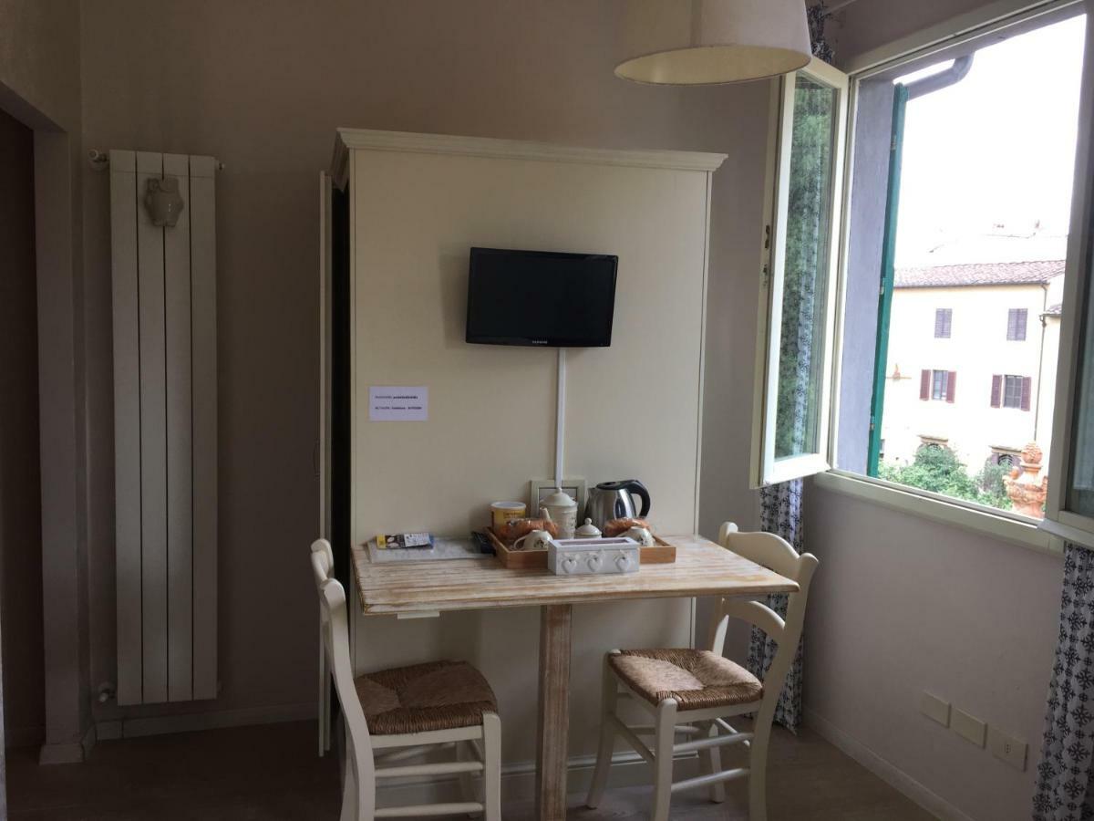 Studio In The Heart Of Florence Hotel Zewnętrze zdjęcie